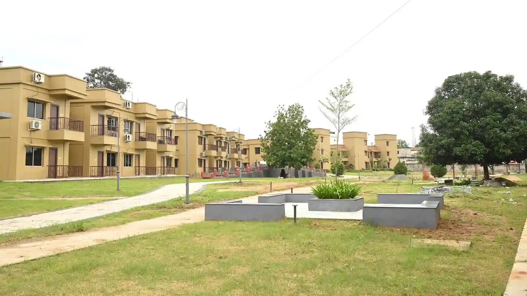 Residential Blocks — Lawn View